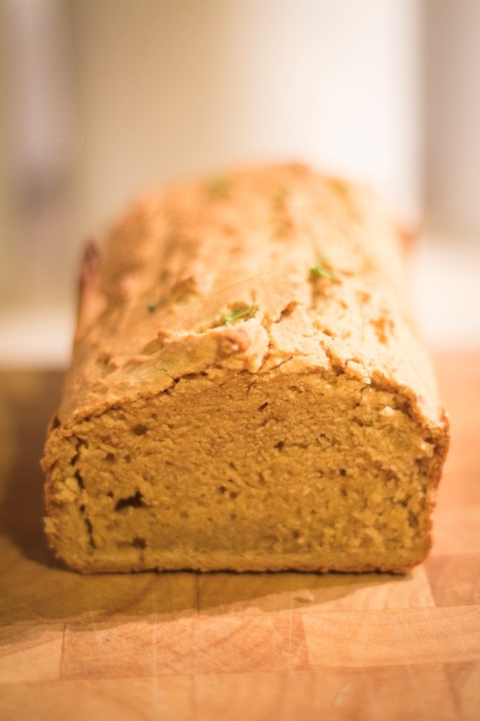 Rezept: Veganes Maisbrot - Brot backen ohne Hefe und Weizen | Soulfood